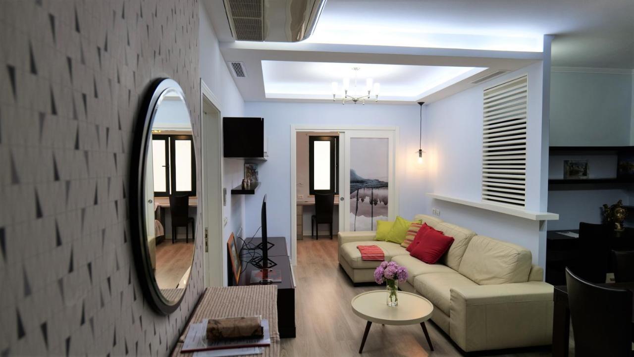 Top Location Kristi Apartments 05 Tirana Exterior foto